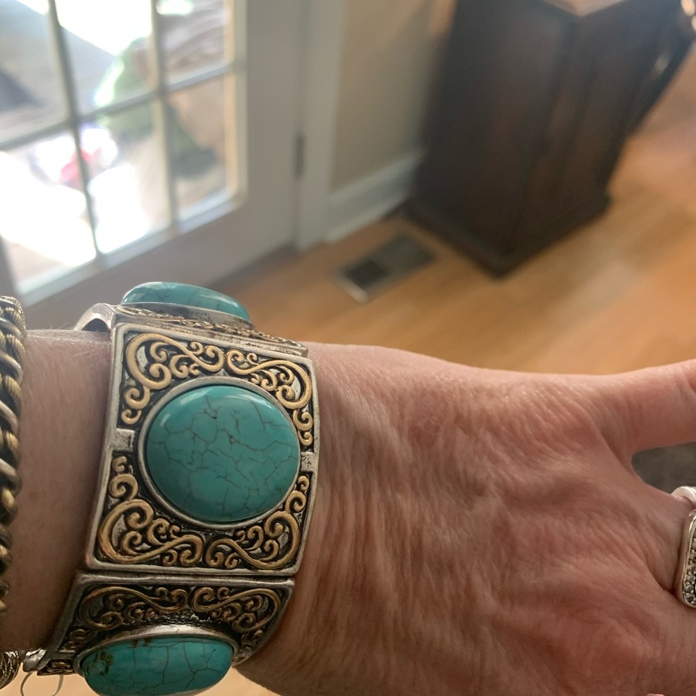 Bracelet - Picture 3 of 3